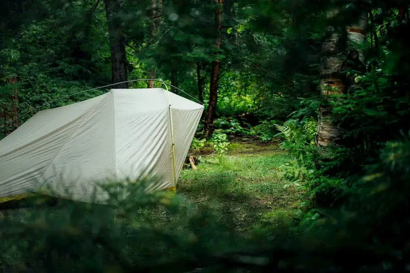 how to be safe when camping alone
