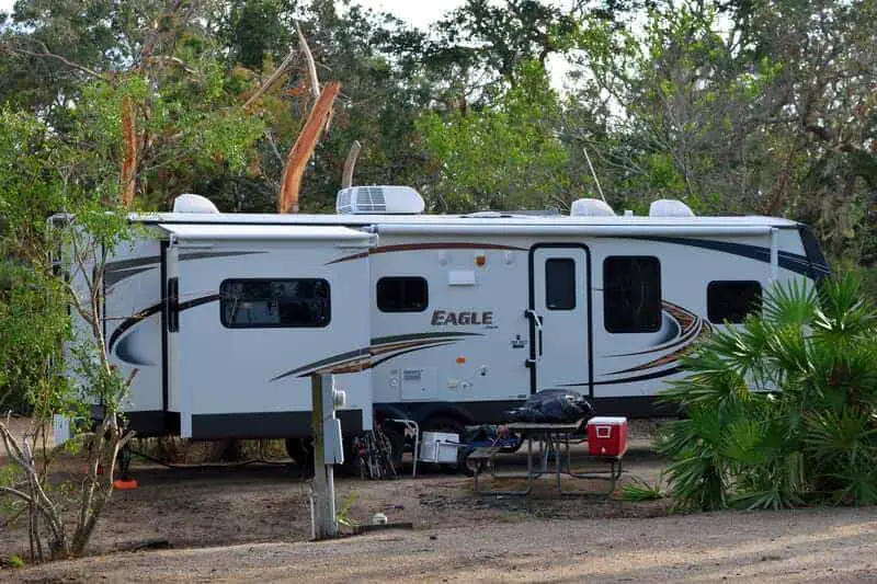 buying-an-rv-instead-of-a-house