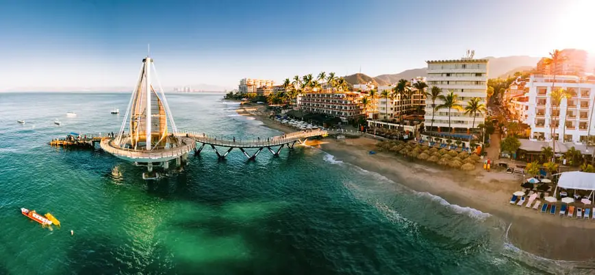 can you swim in Puerto vallarta. Rules to know and best places to enjoy swimming and other water related activities