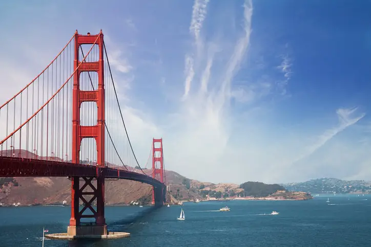 Can you swim in San Francisco Bay